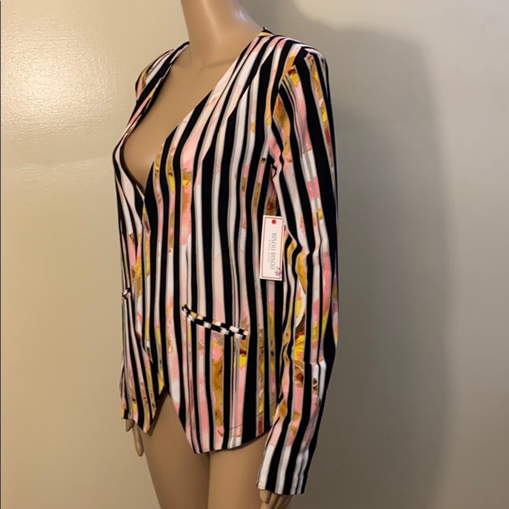 🆕 Bisou Bisou Blazer jacket